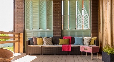 Уличная мебель Brattan и террасная доска Фазенда Уличная мебель Brattan и террасная доска Фазенда